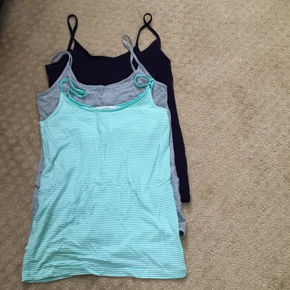 Gap body tank tops